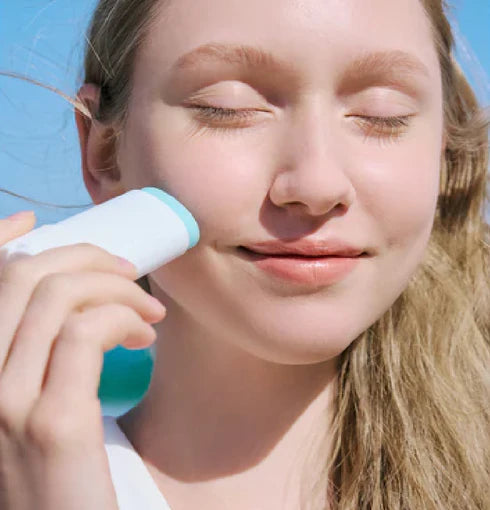 MADAGASCAR CENTELLA HYALU-CICA SILKY-FIT SUN SPF50+ PA++++ STICK 20G