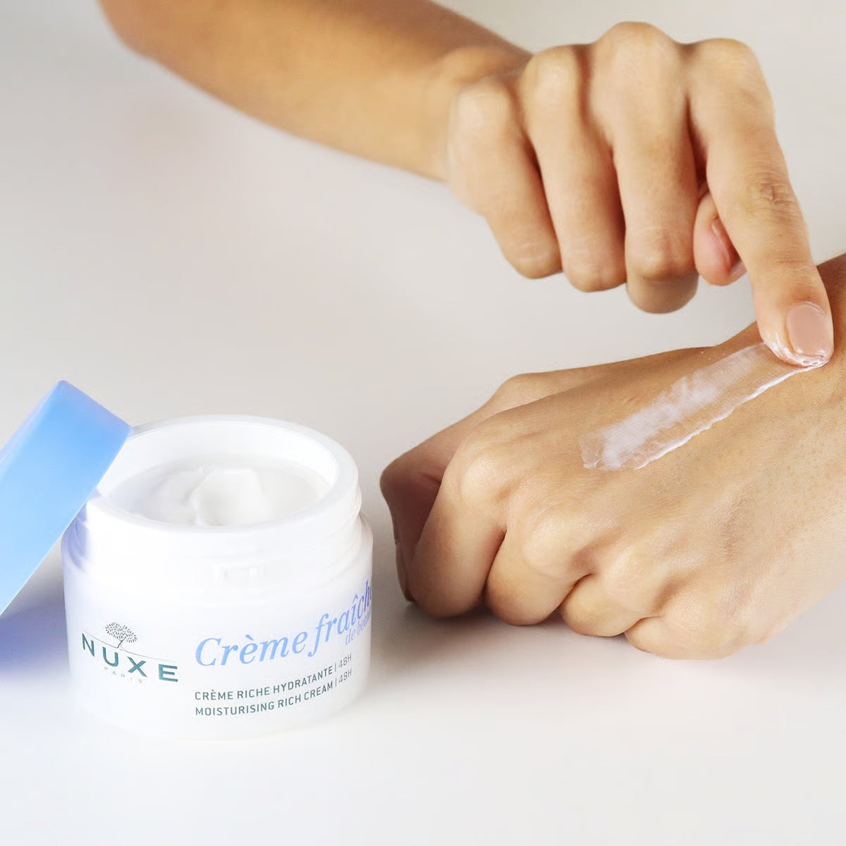 NUXE CRÈME FRAÎCHE DE BEAUTÉ CRÈME RICHE HYDRATANTE 48H 50 ML
