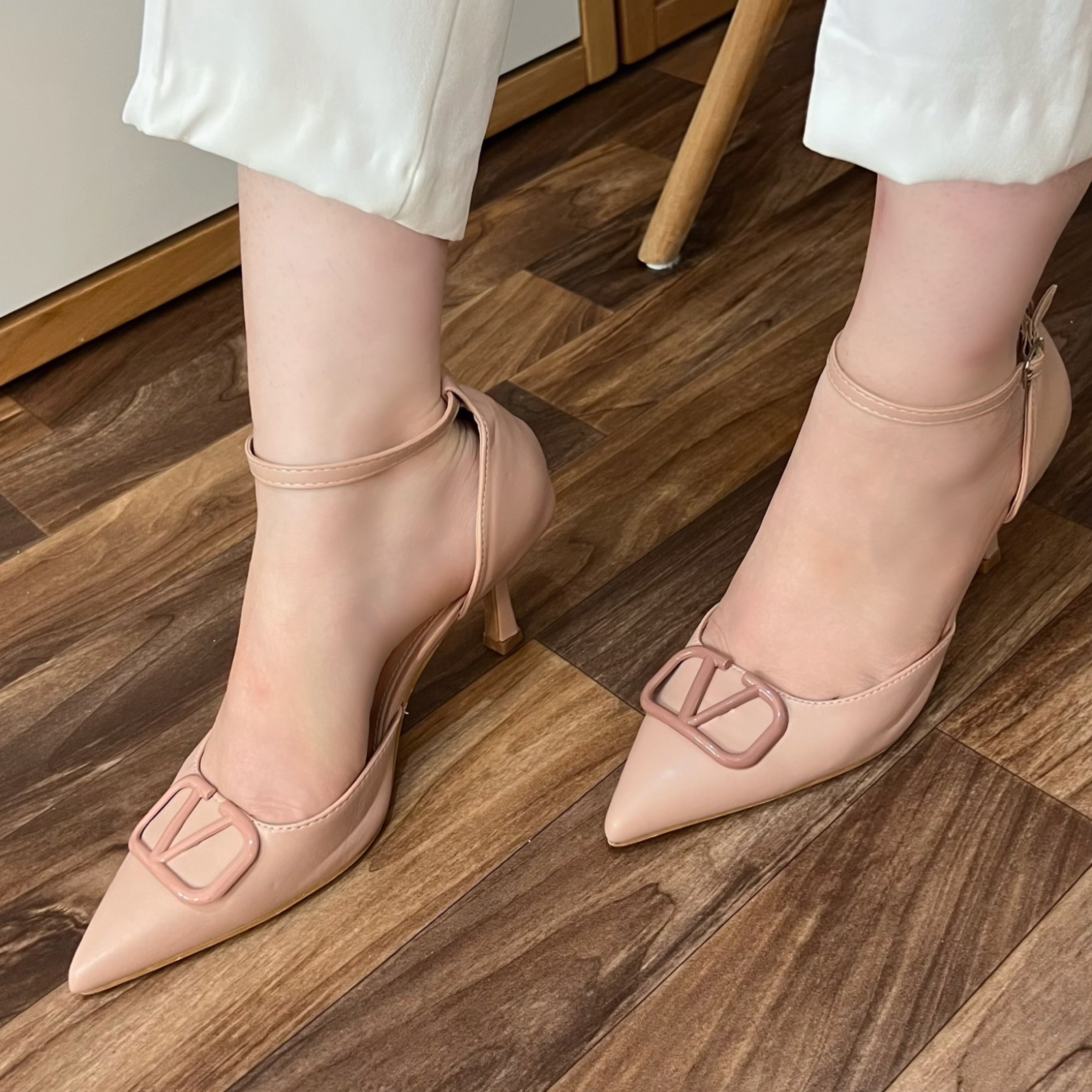 ESCARPIN - Premium ESCARPIN from DION - Just DA 0! Shop now at DION