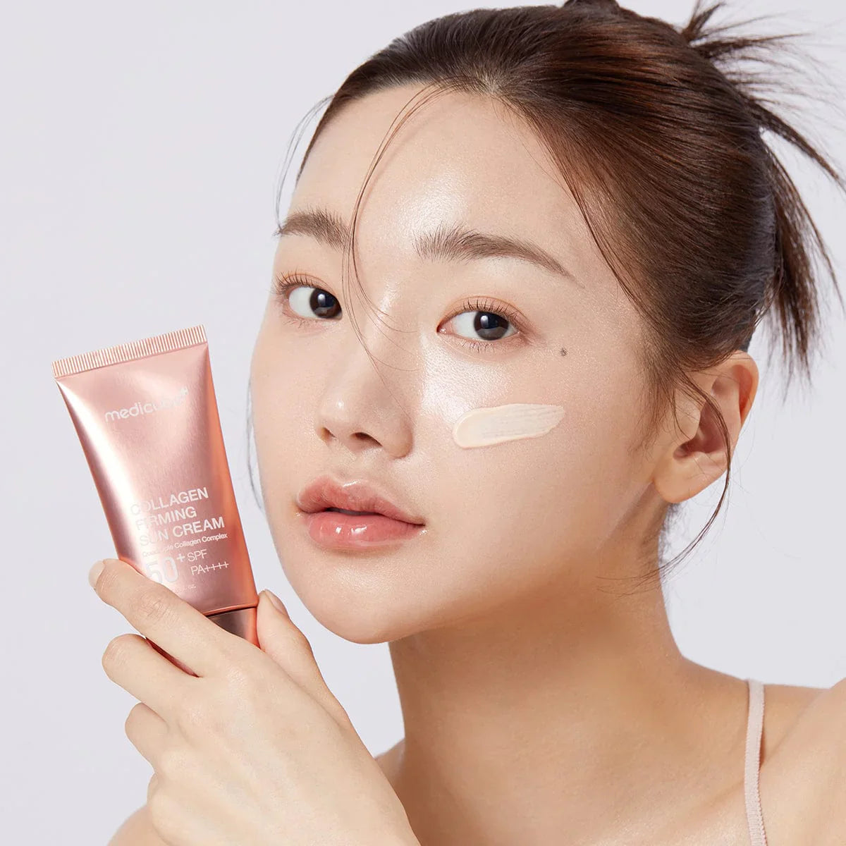 MEDICUBE COLLAGEN FIRMING SUN CREAM SPF50+ PA++++ 50ML